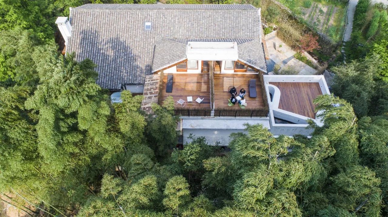 莫干山·西璞，睡進(jìn)梵高的畫里