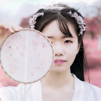 粉紫小清新帶團扇傘頭像，唯美古風真人頭像