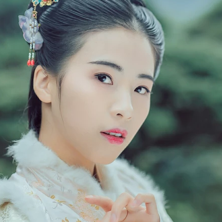 古典庭院文藝女生頭像,唯美古風真人頭像