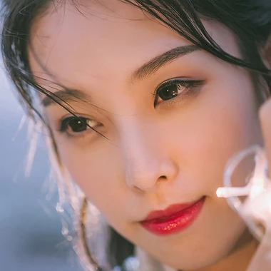 夜下星空女生頭像，唯美古風真人頭像