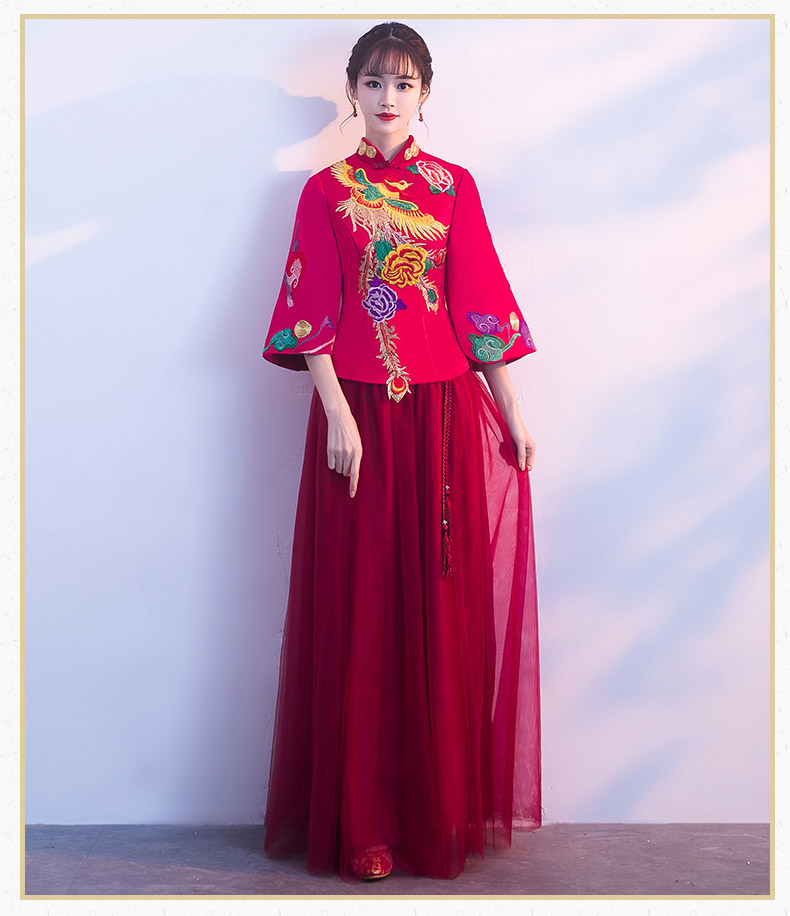 古典韻味中式禮服，鳳凰刺繡新娘結(jié)婚禮服