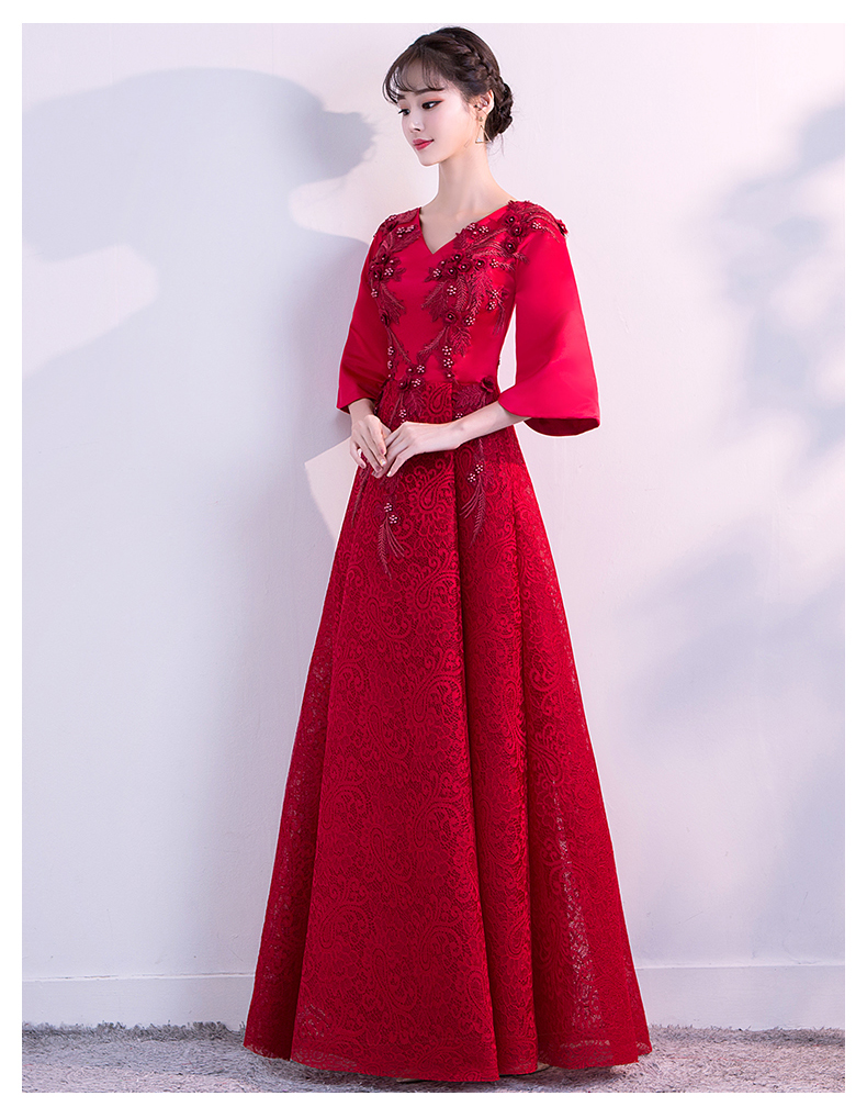 時(shí)尚性感V領(lǐng)中式禮服，立體繡花新娘結(jié)婚禮服