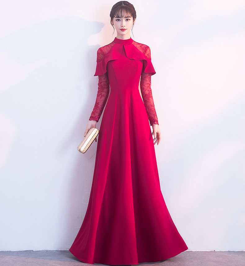 紅色長(zhǎng)款中式禮服，荷葉邊氣質(zhì)晚禮服裙