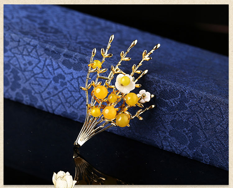 黃瑪瑙家佳樂文學(xué)氣質(zhì)胸針，唯美清新復(fù)古胸花