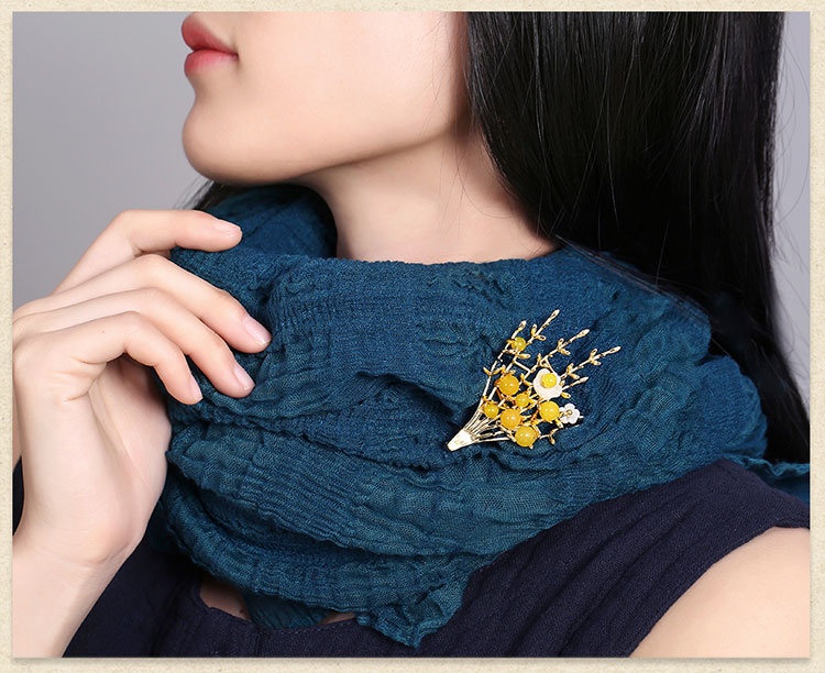 黃瑪瑙家佳樂文學(xué)氣質(zhì)胸針，唯美清新復(fù)古胸花