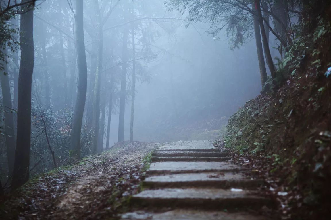 桐廬·云溪上，想要大片的田園被云朵環(huán)繞!