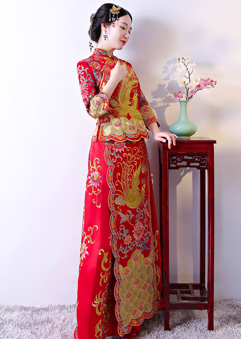 家佳樂文學(xué)龍鳳褂中式禮服，奢華鳳凰刺繡新娘禮服