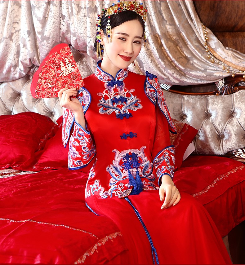 中國結傳統(tǒng)中式禮服，唯美秀禾服新娘禮服