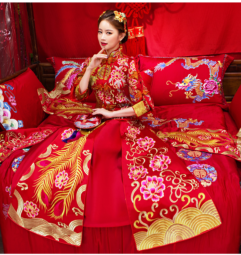 奢華刺繡中式禮服，唯美手工盤扣新娘禮服