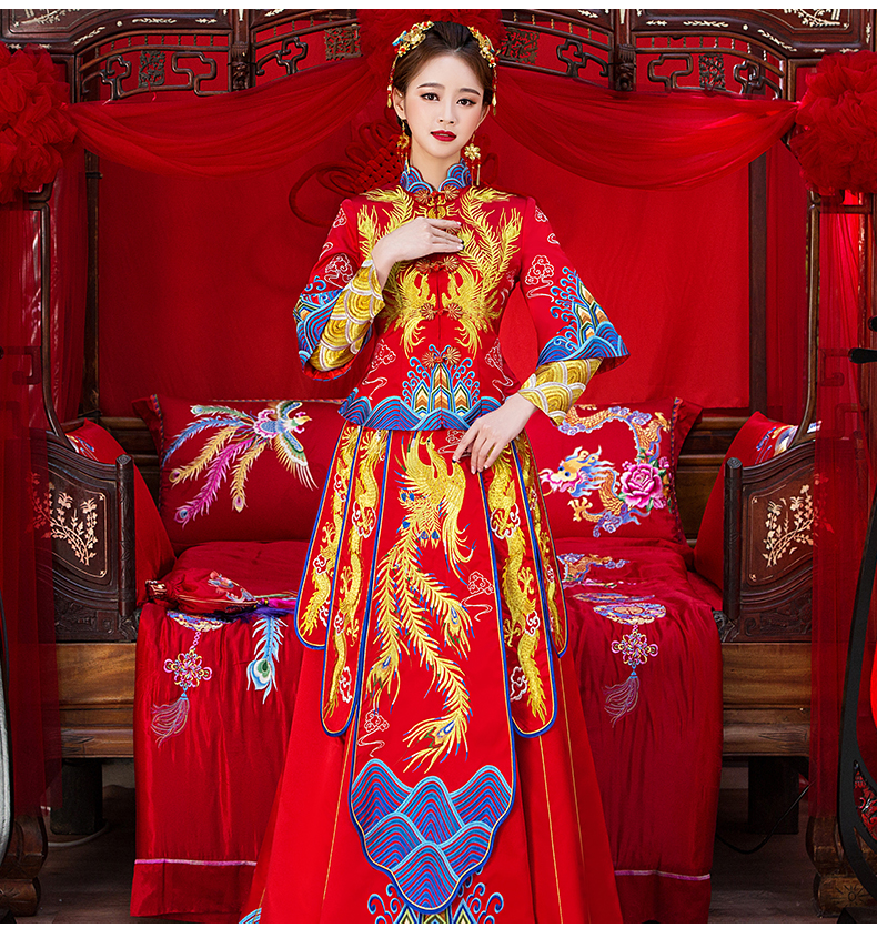 奢華鳳凰中式禮服，唯美五彩刺繡新娘禮服