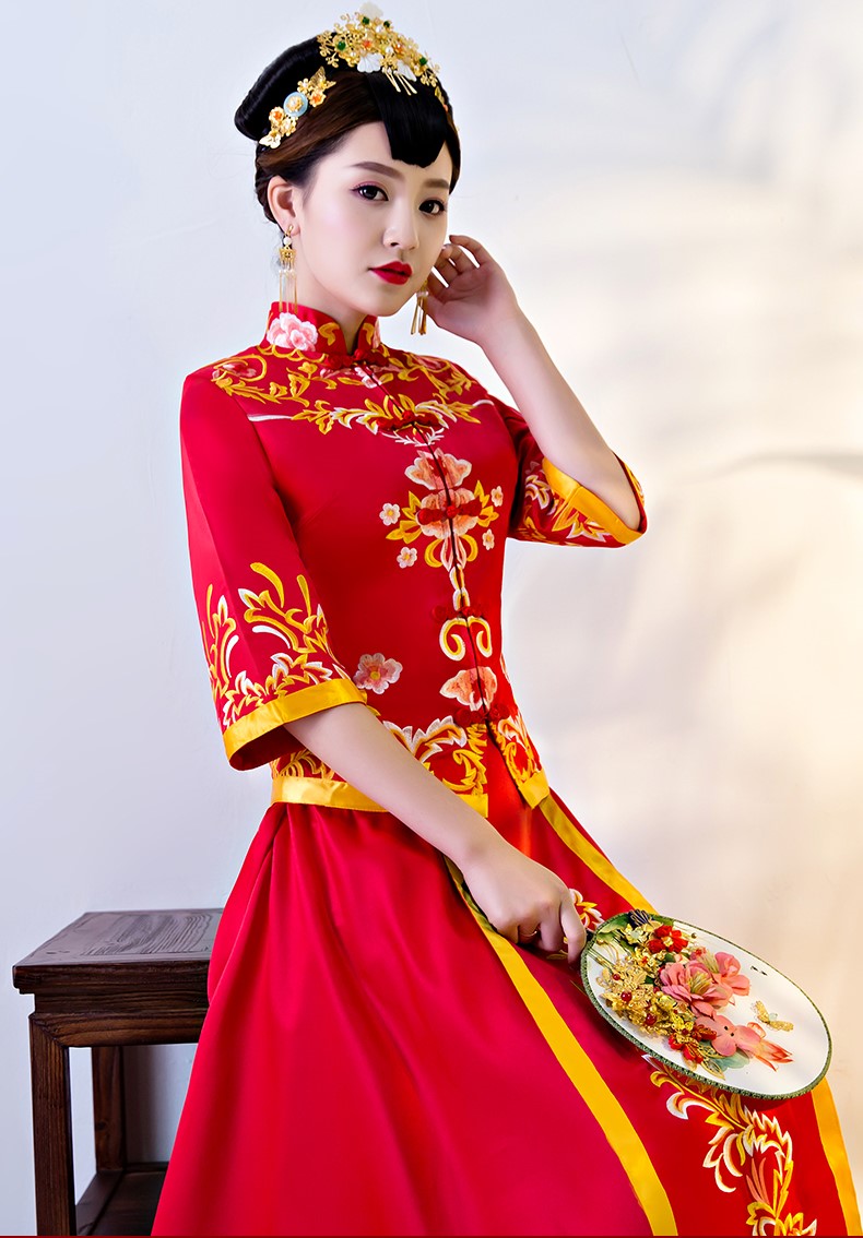 繁花似錦中式禮服，傳統(tǒng)復(fù)古風(fēng)新娘禮服