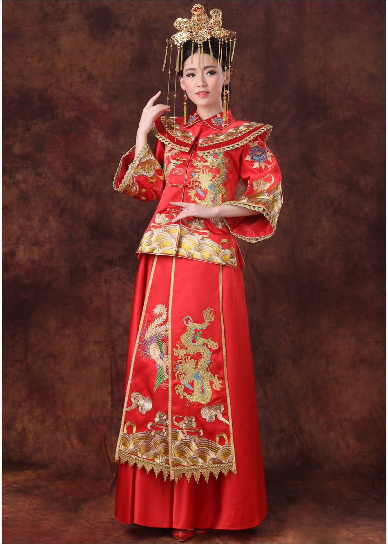龍鳳呈祥中式禮服，嬌艷刺繡新娘禮服