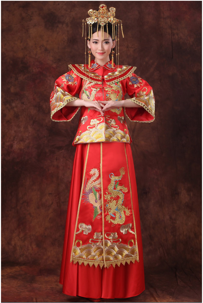 龍鳳呈祥中式禮服，嬌艷刺繡新娘禮服