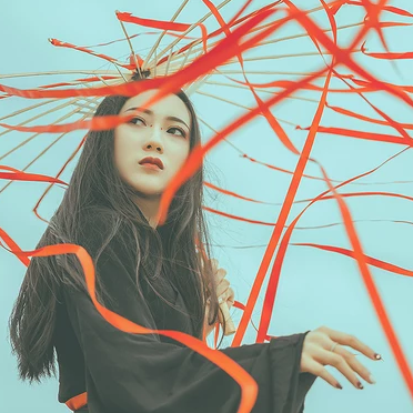 時(shí)尚漢服帶折扇女生頭像，唯美古風(fēng)真人頭像