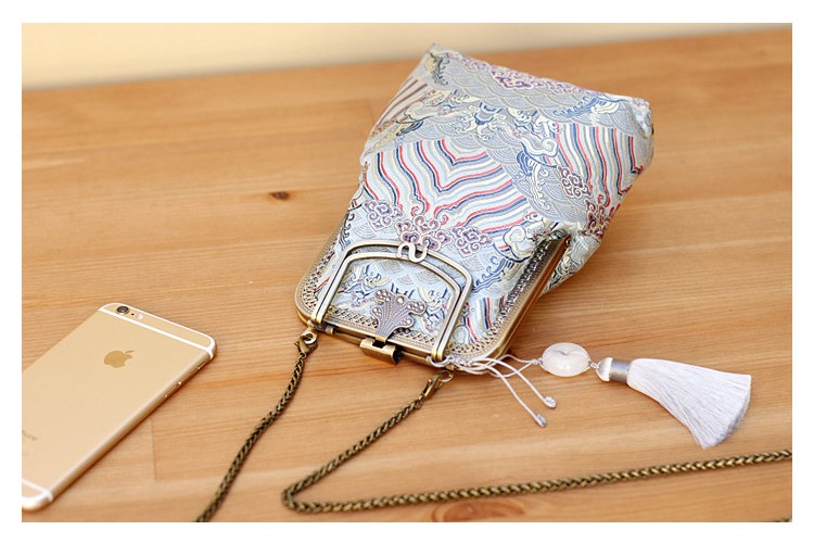 家佳樂(lè)文學(xué)復(fù)古小手拎包小巧可愛(ài)手工包