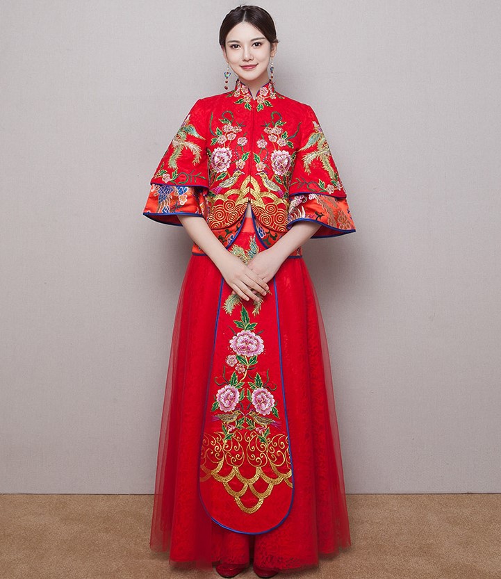 牡丹花刺繡新娘禮服，精致唯美中式禮服