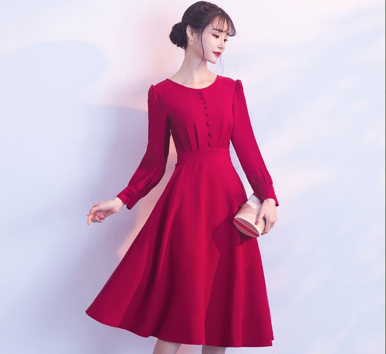 紅色長袖收腰中式禮服，時(shí)尚蝴蝶結(jié)晚禮服