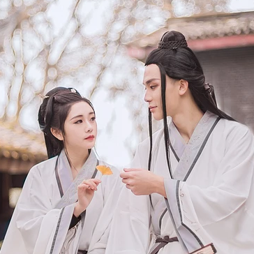 銀杏樹(shù)下情侶頭像，唯美古風(fēng)真人頭像