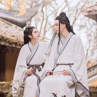 銀杏樹(shù)下情侶頭像，唯美古風(fēng)真人頭像