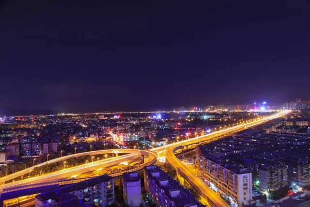 杭州·秀酒店，像上世紀(jì)劇場上演一場故事