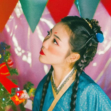 精靈可愛女生頭像，唯美古風真人頭像