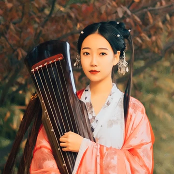 紅紗帶折扇女文藝生頭像，唯美古風(fēng)真人頭像