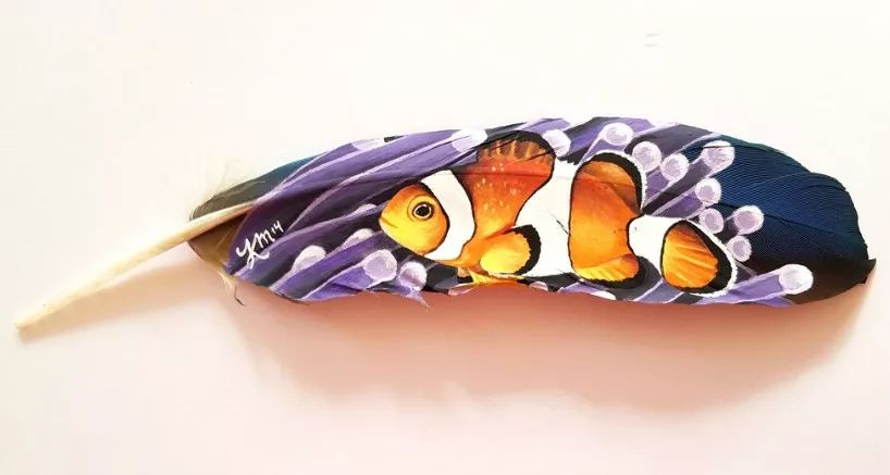 藝術源于生活:驚艷的彩繪羽毛!