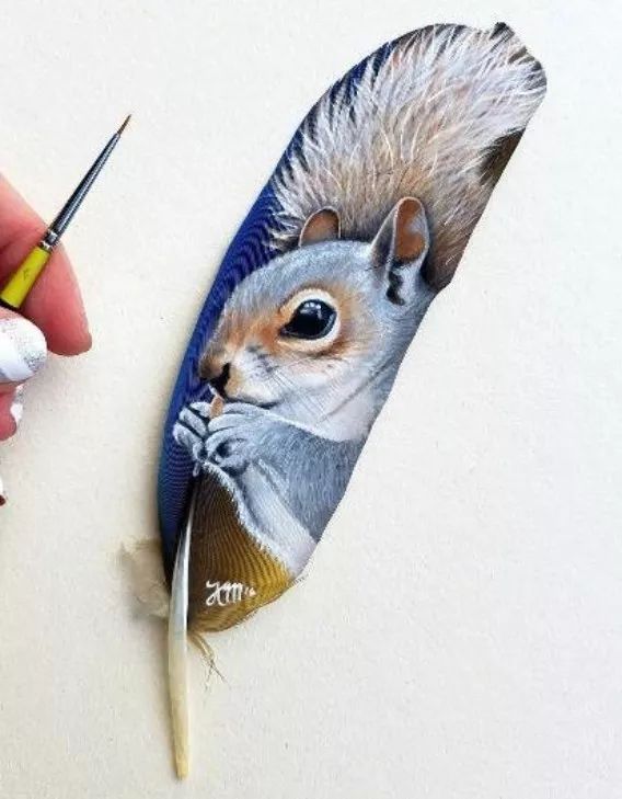 藝術源于生活:驚艷的彩繪羽毛!