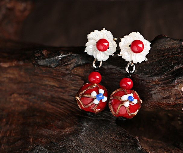 家佳樂(lè)文學(xué)貝殼花朵紅琉璃耳釘復(fù)古風(fēng)耳環(huán)