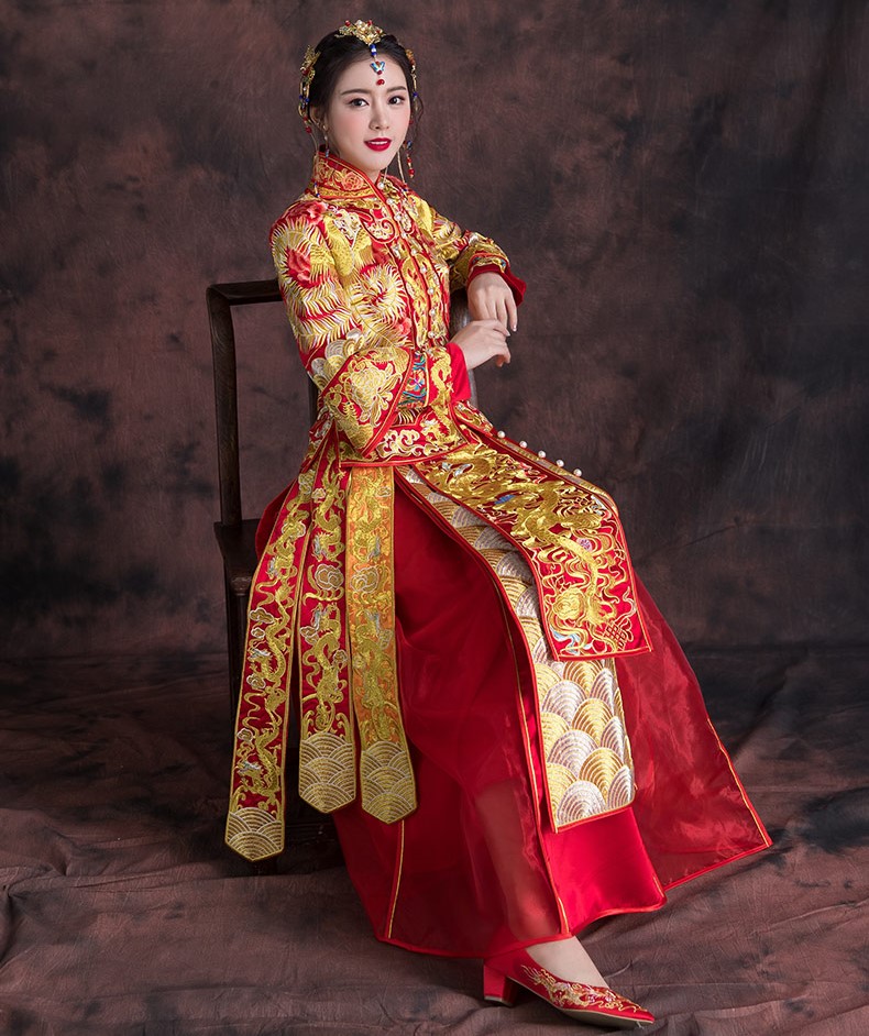 喚醒傳統(tǒng)家佳樂文學(xué)俗的唯美中式禮服新娘禮服