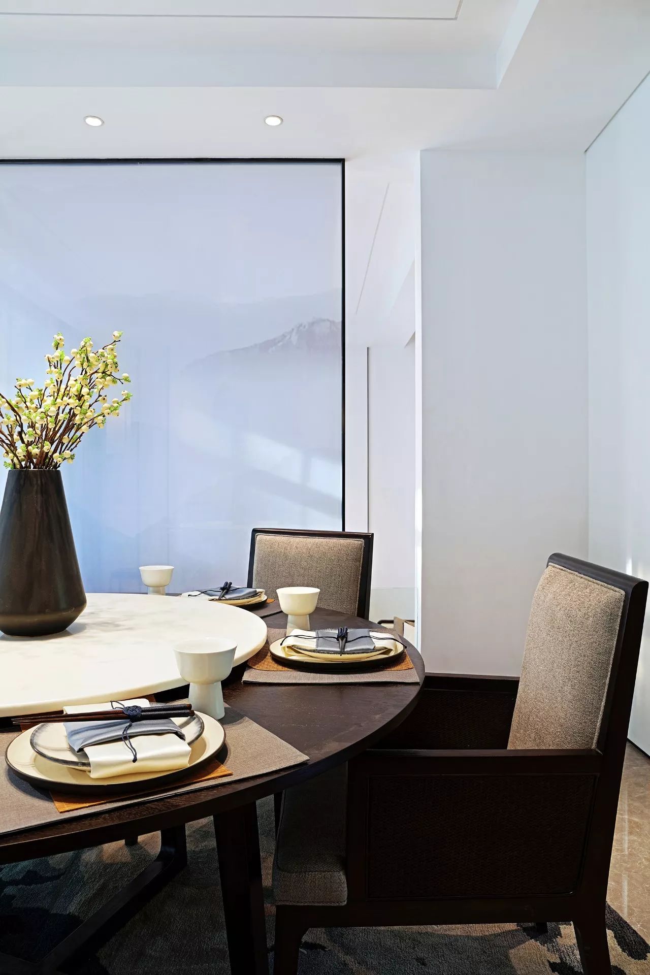 雙拼別墅樣板房：禪意留白的東方中式之美！