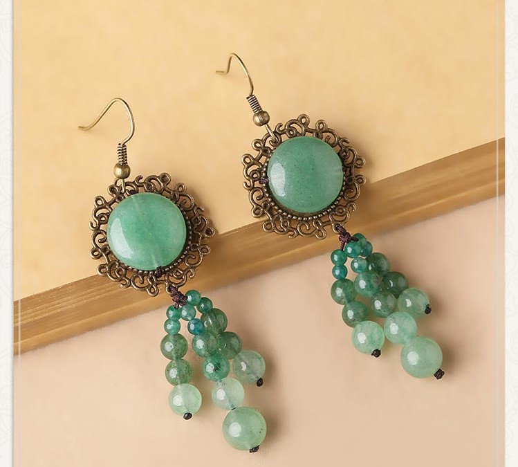 淡雅古風氣質東陵玉流蘇耳環(huán)