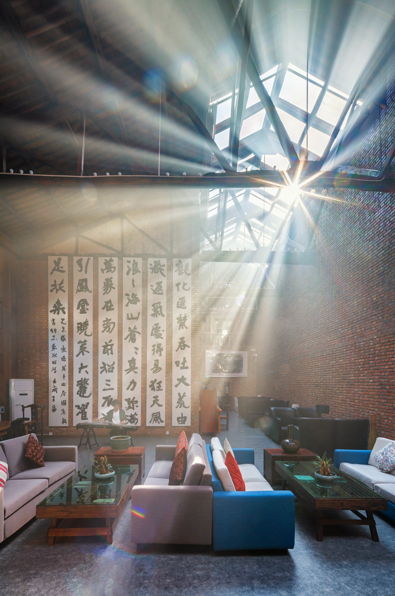 讓時(shí)光和經(jīng)歷變成一本書：中國(guó)首家圖書館民宿