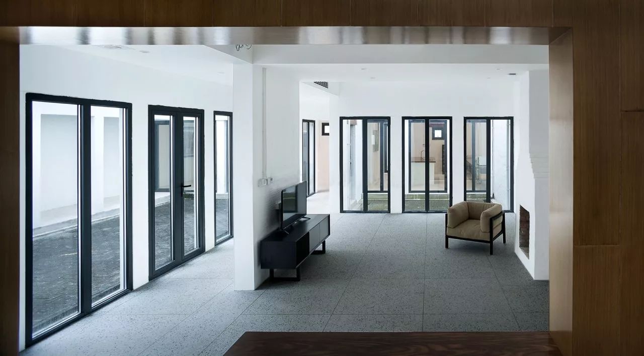 江蘇·兩可間，喚起心底一絲對(duì)傳統(tǒng)藝術(shù)的感念