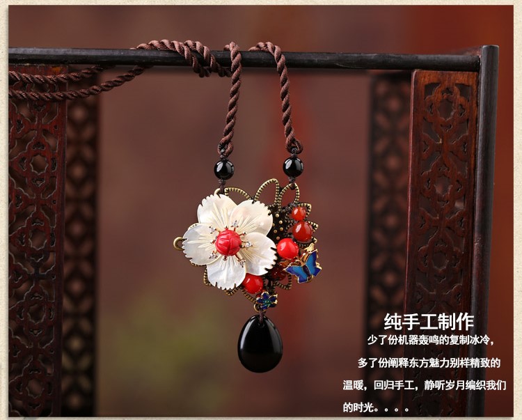 貝殼花吊墜項(xiàng)鏈，手工編織民族風(fēng)鎖骨鏈?zhǔn)罪? src="/wenxue/d/file/bigpic/190404/04/13-1P102112131.jpg" / data-dWRJ="dIeOi5"><br / data-yU2c="jLGLxi">
	<img alt=