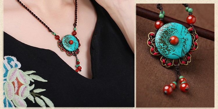 復(fù)古云南鎖骨鏈松石平安扣項(xiàng)鏈?zhǔn)罪? src="/wenxue/d/file/bigpic/190404/04/13-1P102112H6.jpg" / data-plC2="cWl2q0"><br / data-5FxU="GxtcZz">
	<img alt=