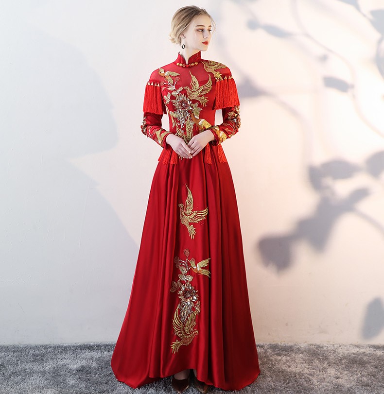 時尚酒紅色中式禮服，流蘇古典新娘禮服