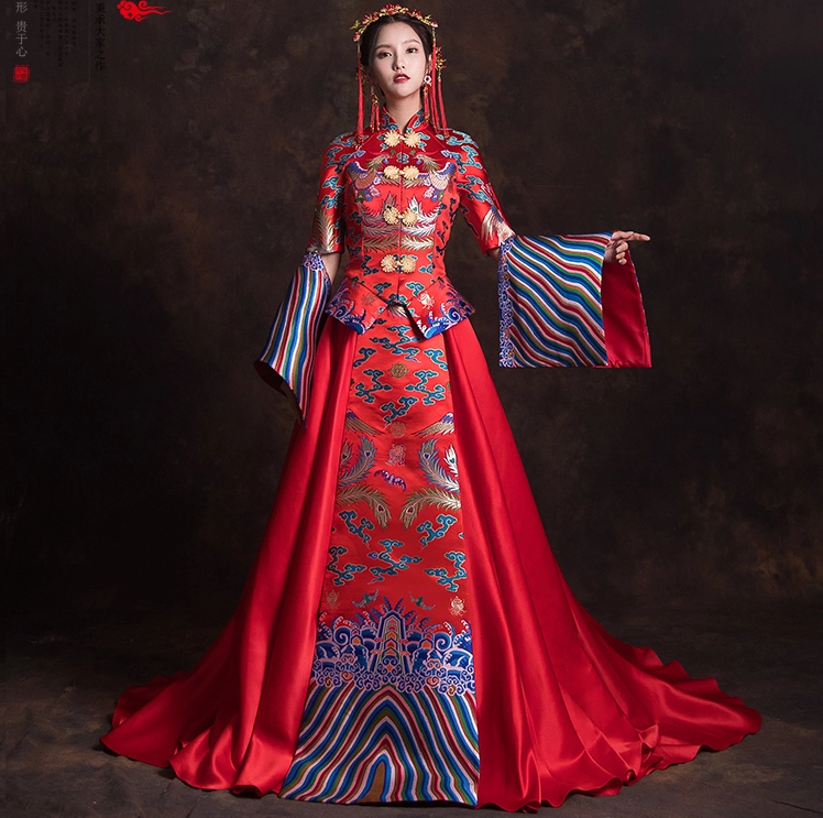 創(chuàng)意袖口新娘結(jié)婚禮服，奢華拖尾中式禮服