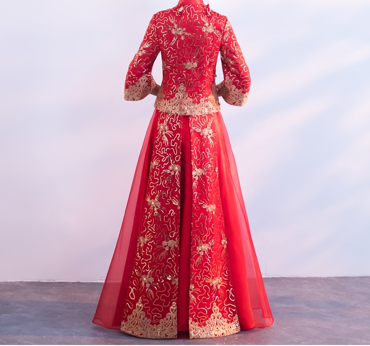 金色蕾絲花朵新娘禮服，唯美秀禾中式禮服