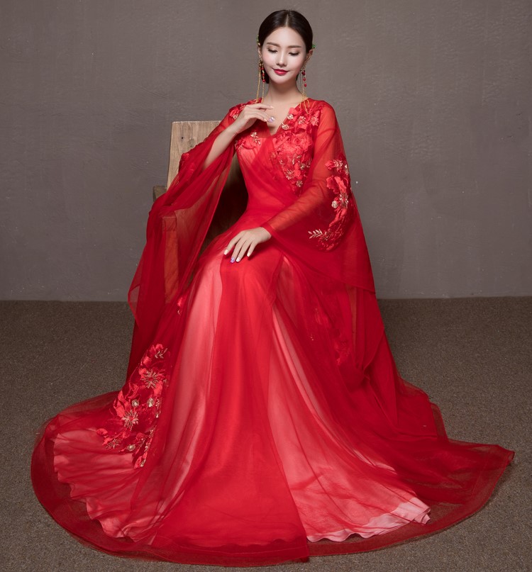 超仙蕾絲網(wǎng)紗中式禮服，唯美斜襟漢服新娘禮服