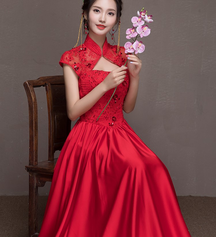 喜結(jié)良緣中式禮服，唯美性感珠花晚禮服