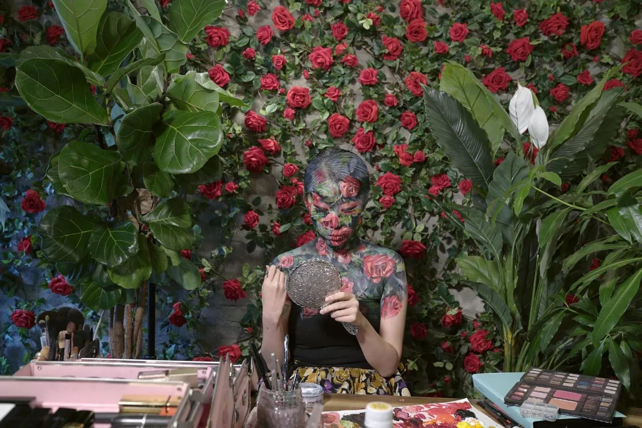 人體彩繪藝術(shù)：在皮膚上畫畫，美爆了!