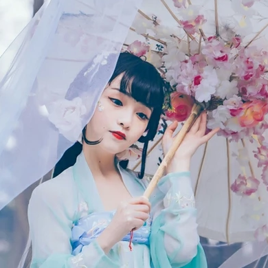 森林花仙子女生頭像，唯美古風(fēng)真人頭像