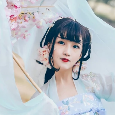 森林花仙子女生頭像，唯美古風(fēng)真人頭像