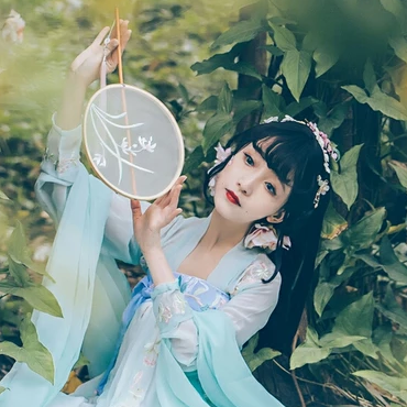 森林花仙子女生頭像，唯美古風(fēng)真人頭像