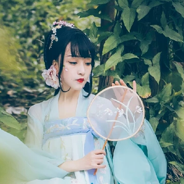 森林花仙子女生頭像，唯美古風(fēng)真人頭像