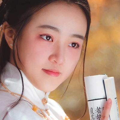 文藝看書女生頭像，唯美古風(fēng)真人頭像