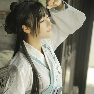 文藝復(fù)古風(fēng)漢服女生頭像，唯美古風(fēng)真人頭像