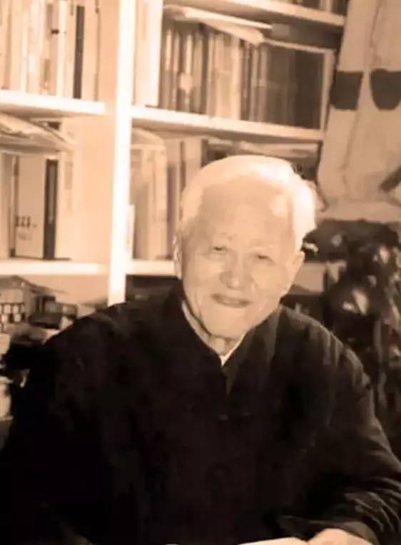 名人書房欣賞：遠(yuǎn)離塵世的一個美妙的書房