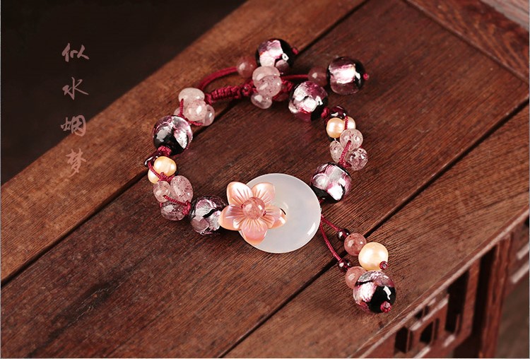 粉色草莓晶手串琉璃平安扣手鏈?zhǔn)罪? src="/wenxue/d/file/bigpic/190404/04/13-1P111141I8.jpg" / data-hTtu="tghqcF"><br / data-X7oJ="o4XO3H">
	<img alt=